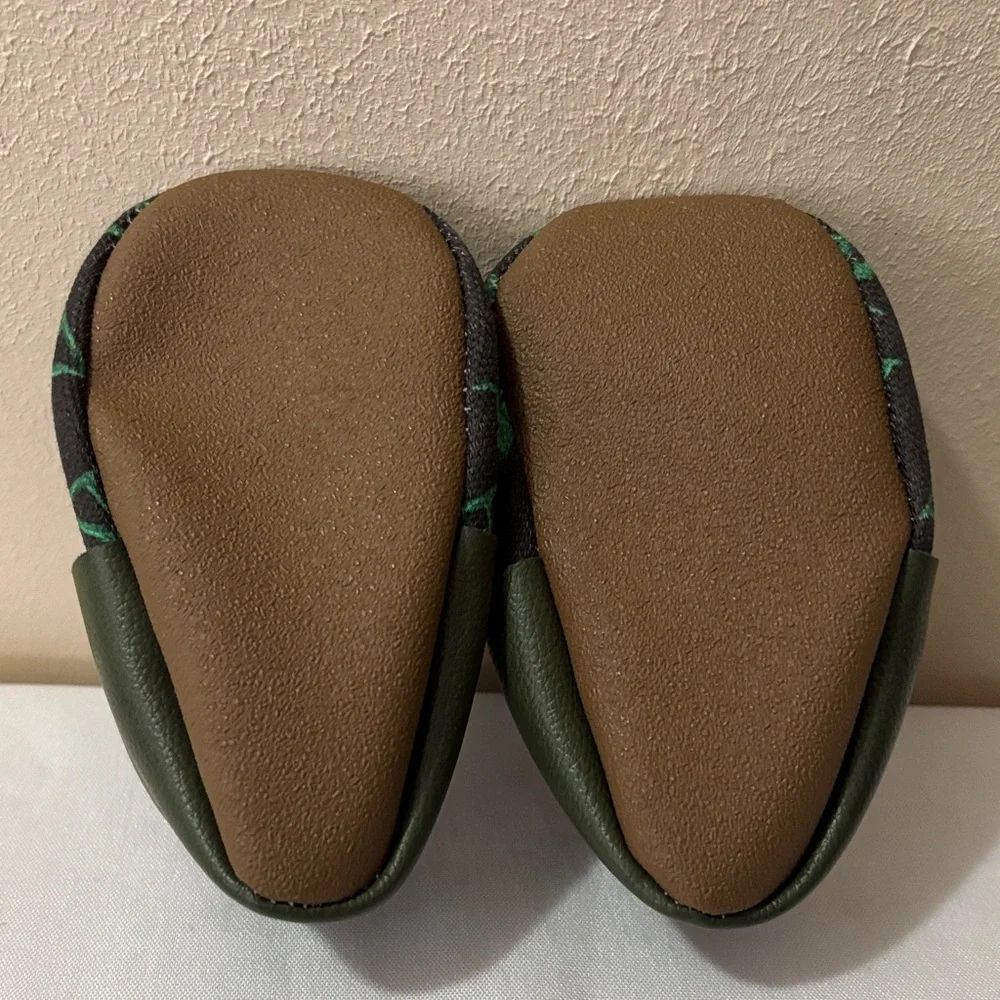 Texas Moccs Kids Moccasins with Green and Black Design